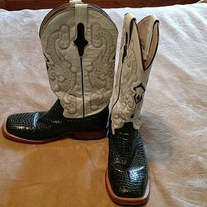 Ferrini cowboy boots